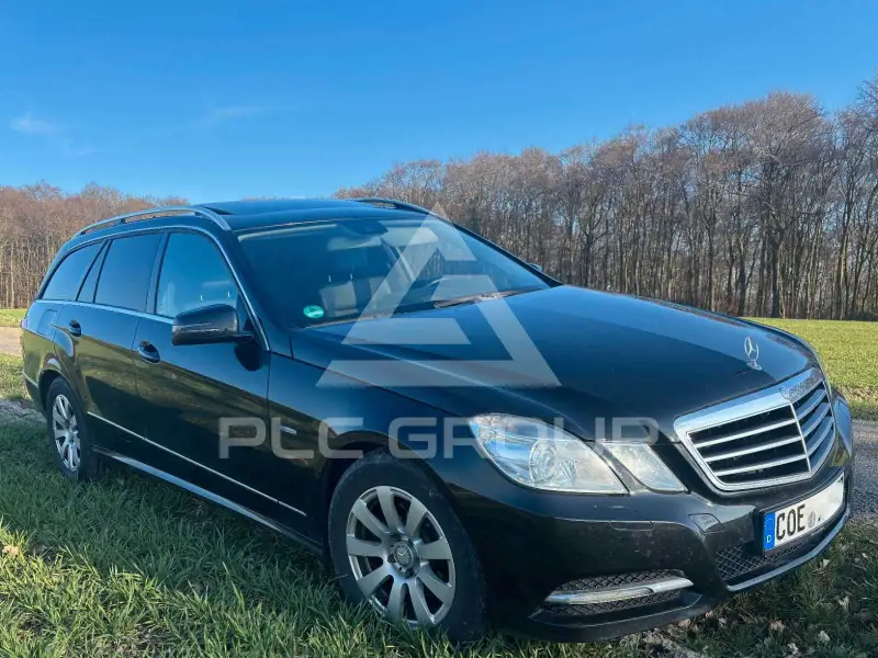 2011 Mercedes Benz E 200