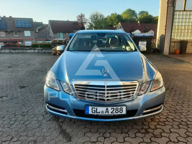 2011 Mercedes Benz E 200