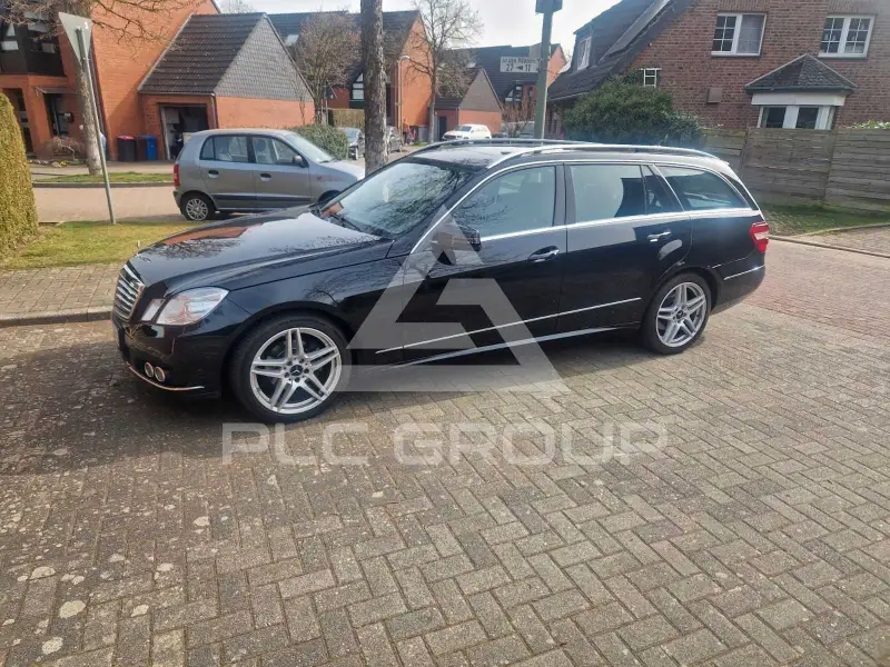 2011 Mercedes Benz E 200