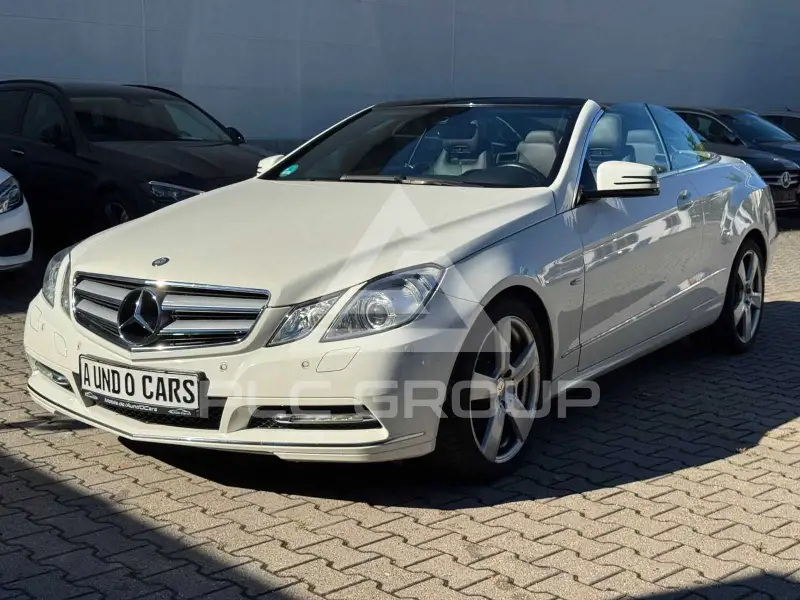 2011 Mercedes Benz E 200
