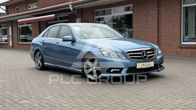 2011 Mercedes Benz E 200