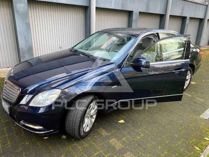 2011 Mercedes Benz E 200
