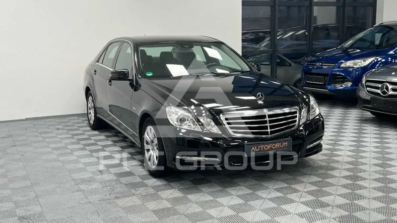 2011 Mercedes Benz E 200