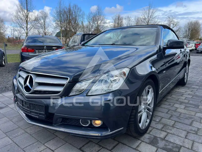 2011 Mercedes Benz E 200
