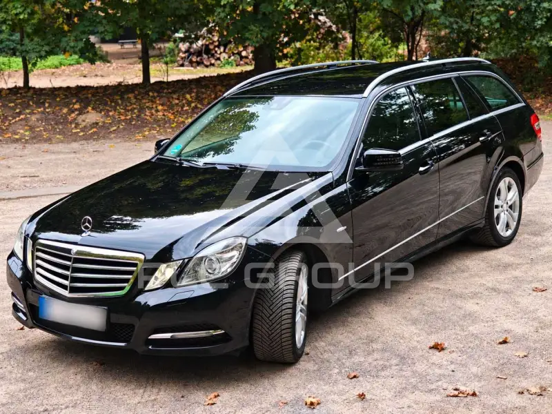 2011 Mercedes Benz E 200