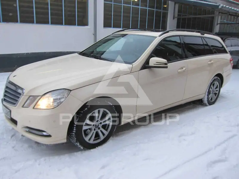 2011 Mercedes Benz E 200