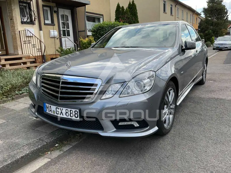 2011 Mercedes Benz E 200