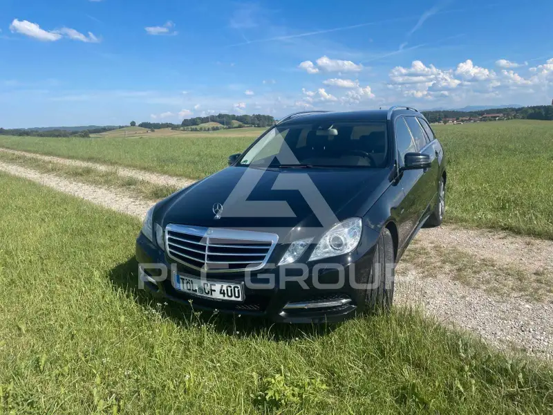 2011 Mercedes Benz E 200