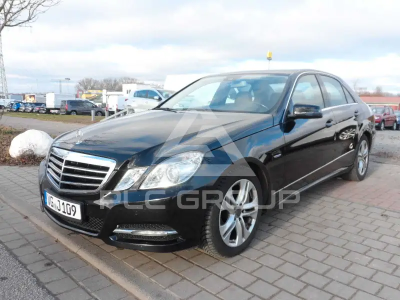 2011 Mercedes Benz E 200