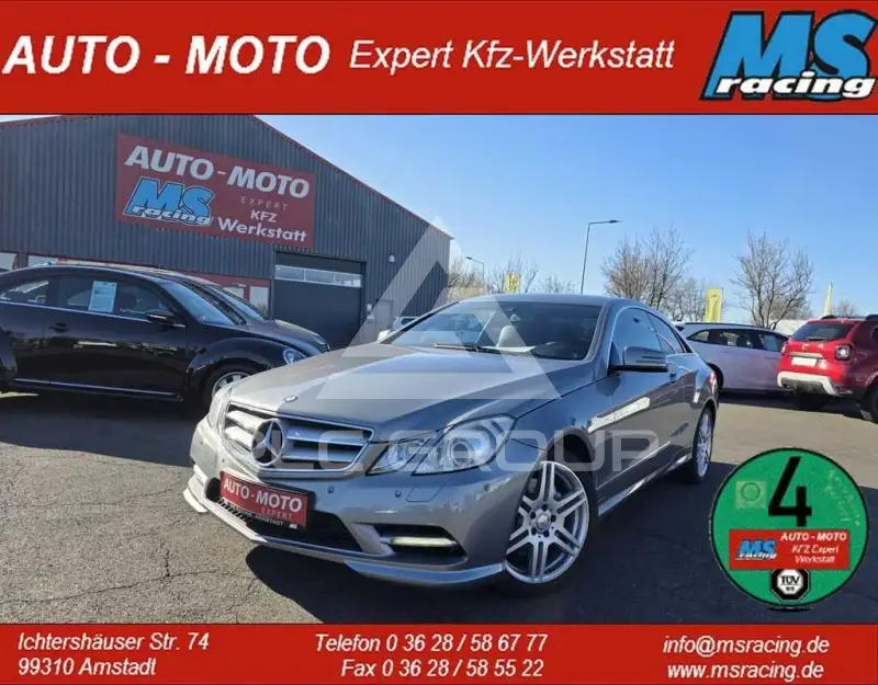 2011 Mercedes Benz E 200