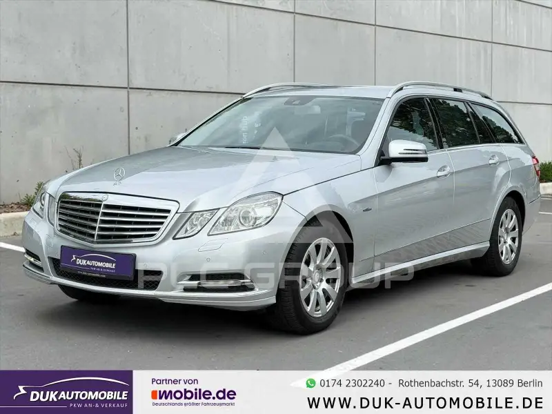 2011 Mercedes Benz E 200