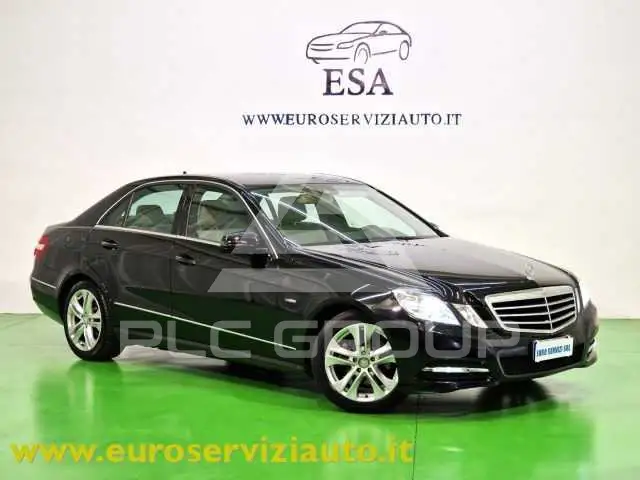 2011 Mercedes Benz E 200