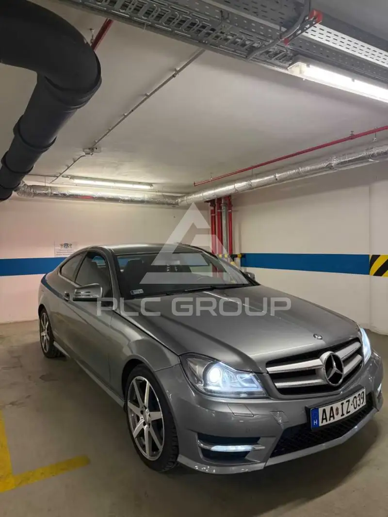 2011 Mercedes Benz C 180