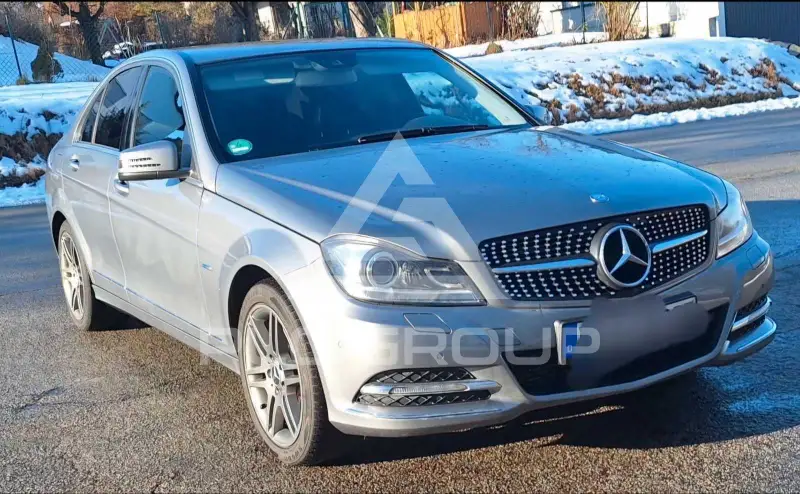 2011 Mercedes Benz C 180