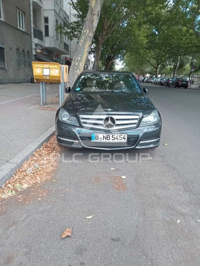 2011 Mercedes Benz C 180