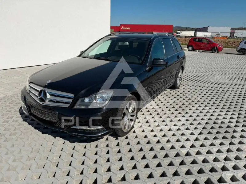 2011 Mercedes Benz C 180