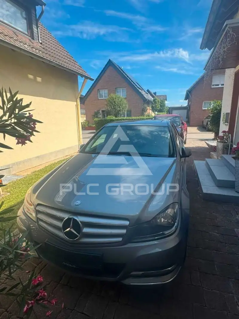 2011 Mercedes Benz C 180