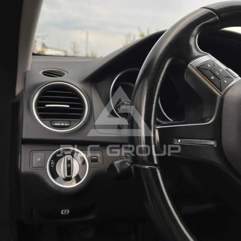2011 Mercedes Benz C 180