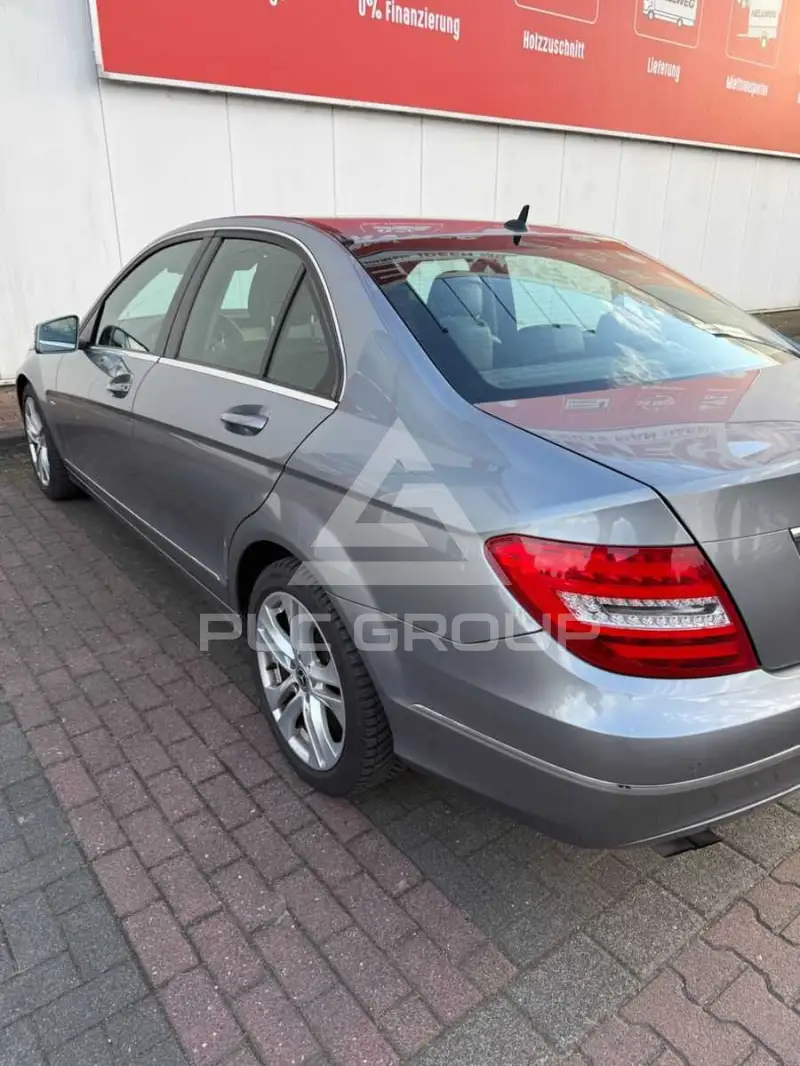 2011 Mercedes Benz C 180