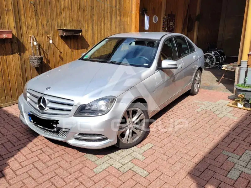 2011 Mercedes Benz C 180