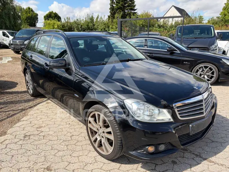 2011 Mercedes Benz C 200