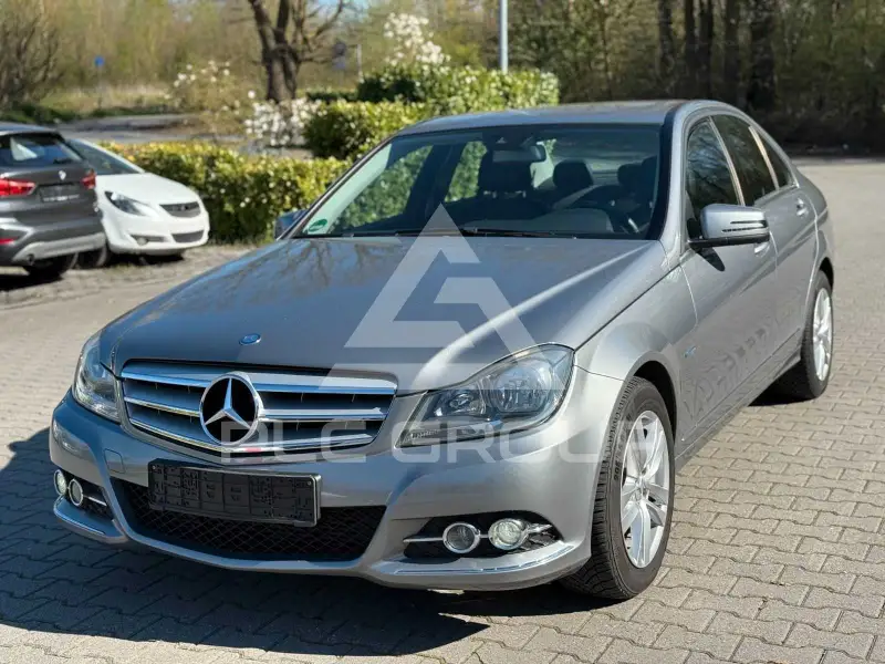 2011 Mercedes Benz C 200