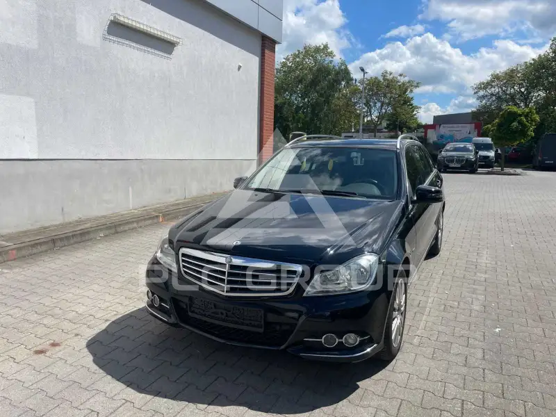 2011 Mercedes Benz C 200