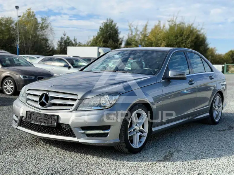 2011 Mercedes Benz C 200