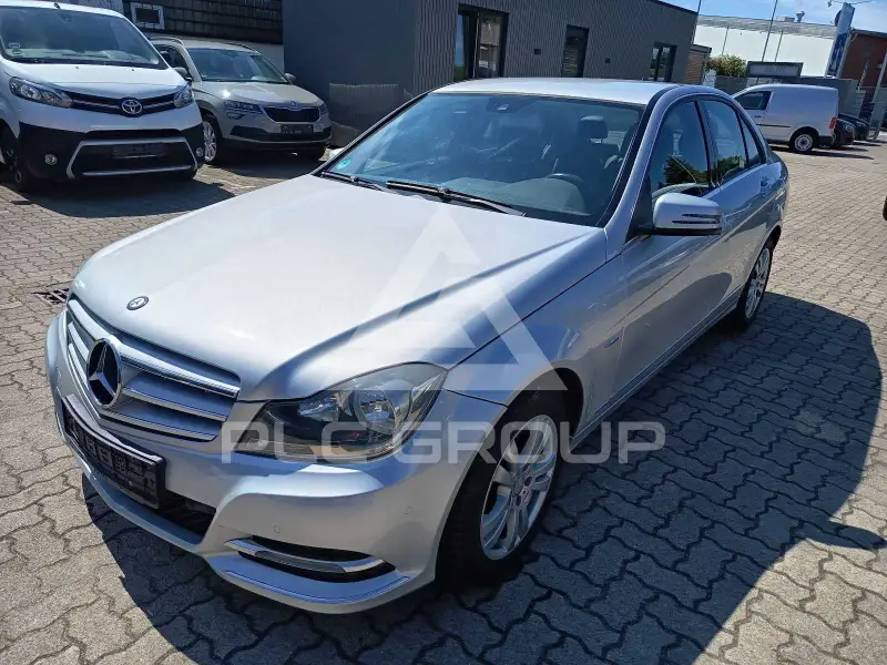 2011 Mercedes Benz C 200
