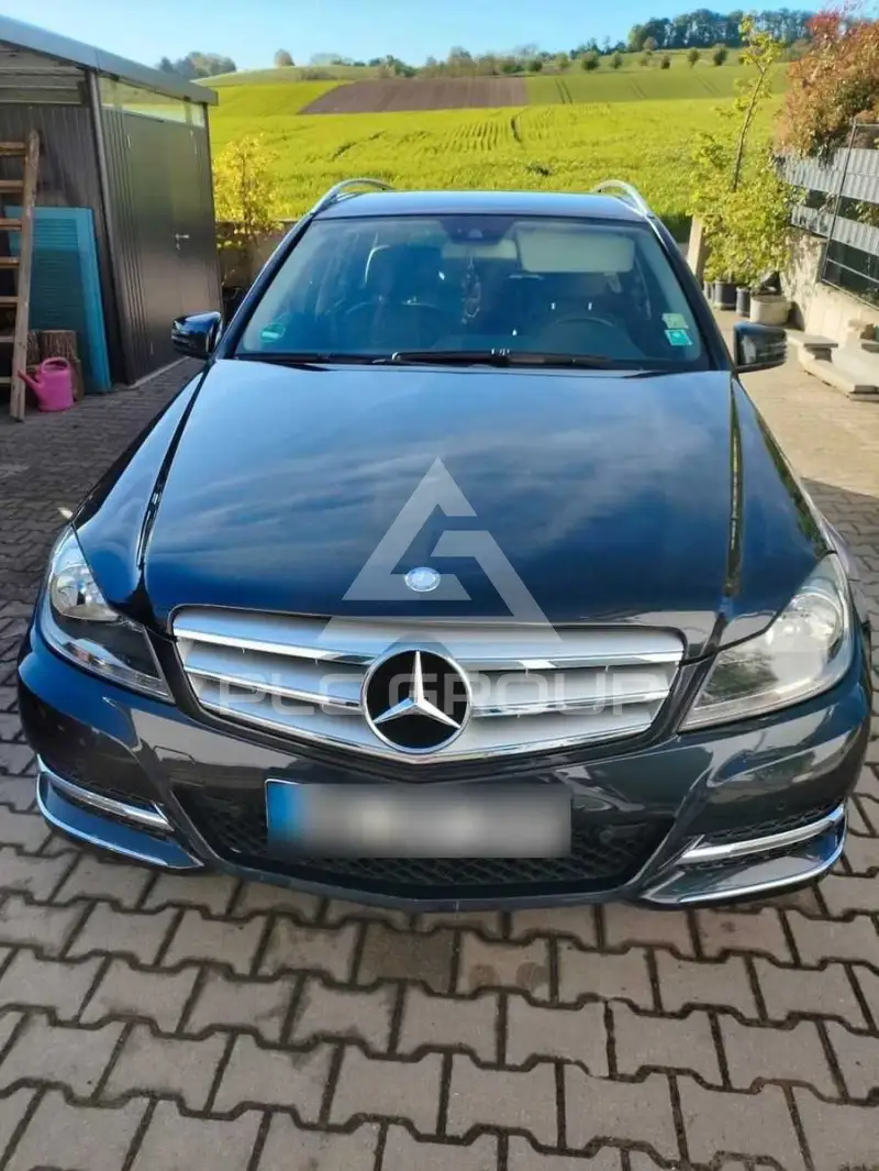 2011 Mercedes Benz C 200
