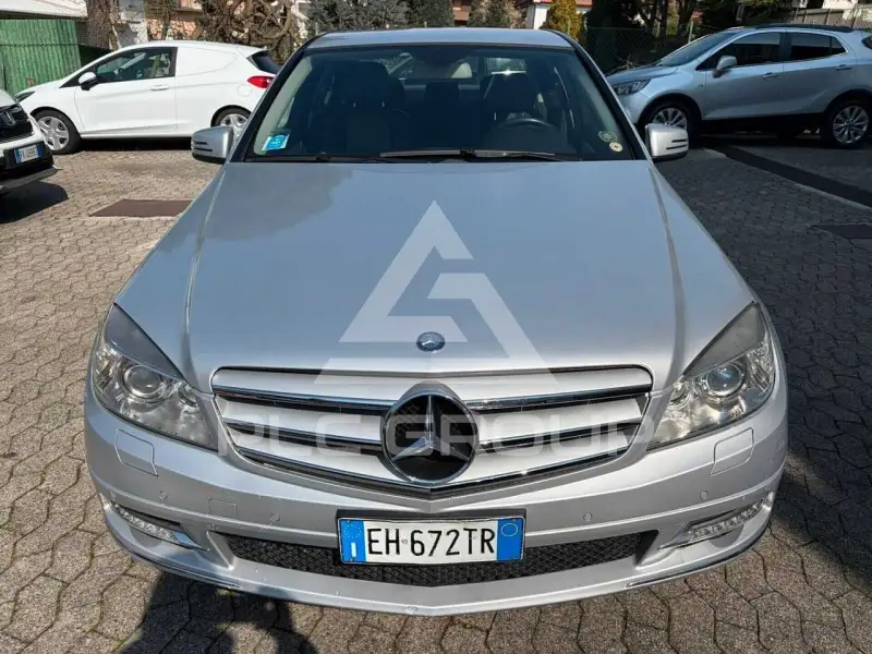 2011 Mercedes Benz C 200