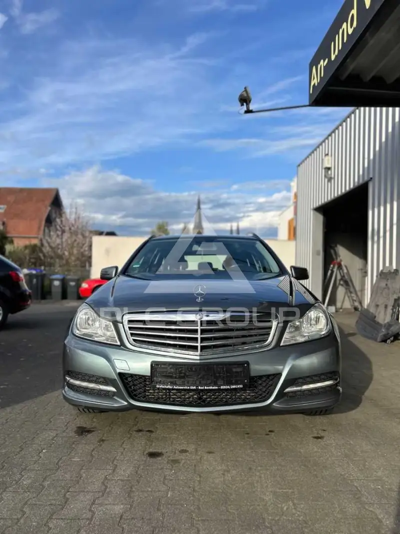 2011 Mercedes Benz C 200