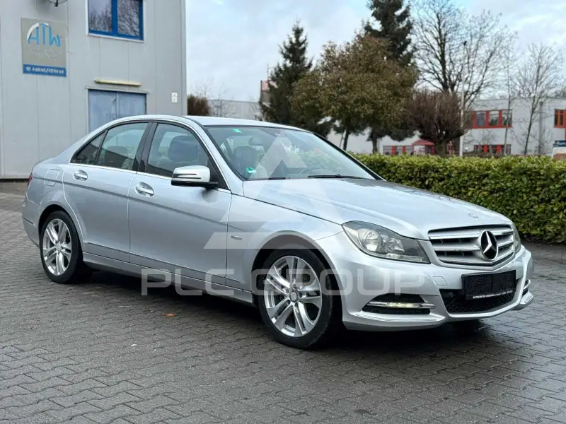 2011 Mercedes Benz C 200