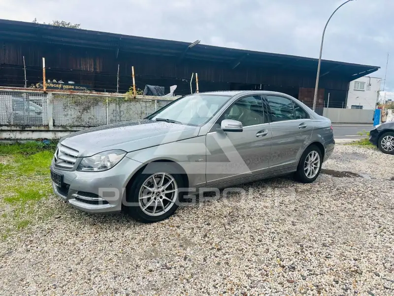 2011 Mercedes Benz C 200