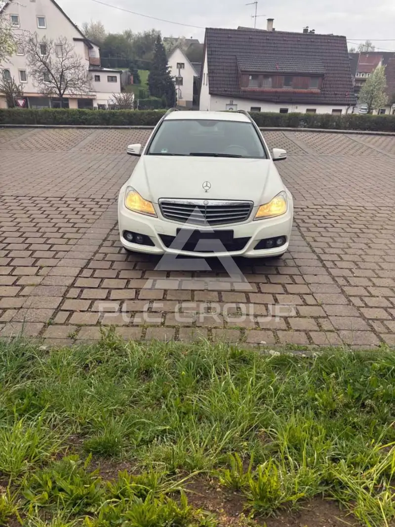 2011 Mercedes Benz C 200
