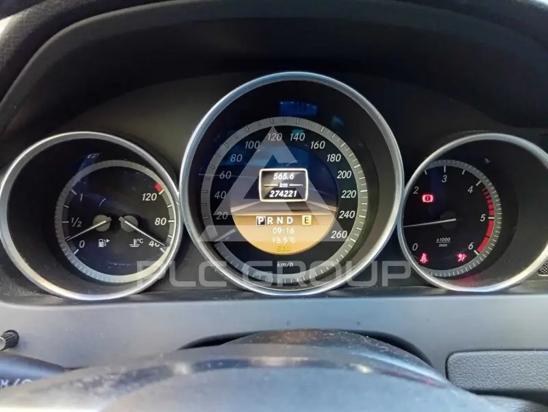 2011 Mercedes Benz C 200