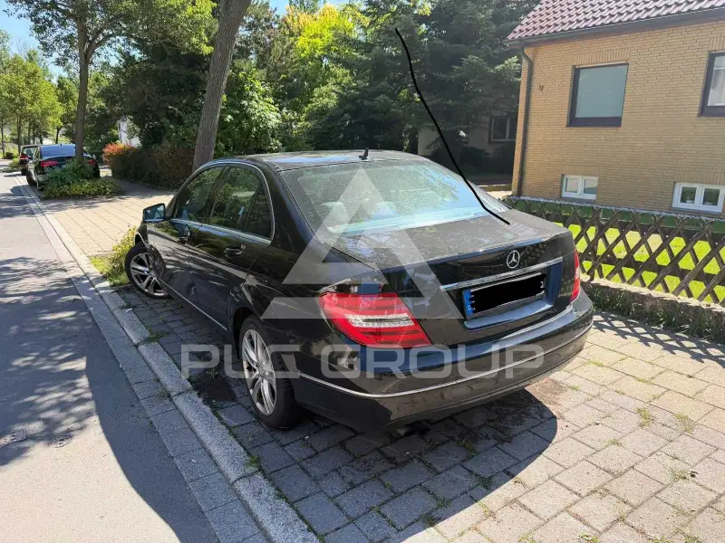 2011 Mercedes Benz C 200