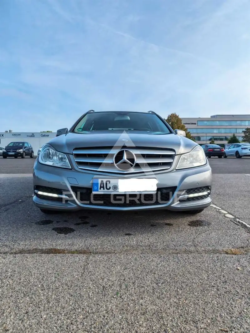 2011 Mercedes Benz C 200