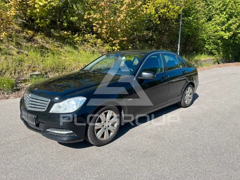 2011 Mercedes Benz C 200