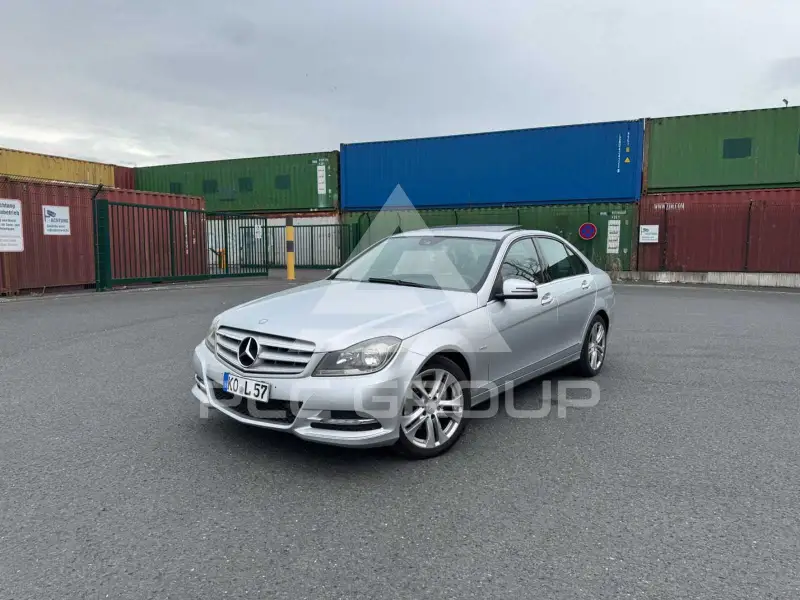 2011 Mercedes Benz C 200