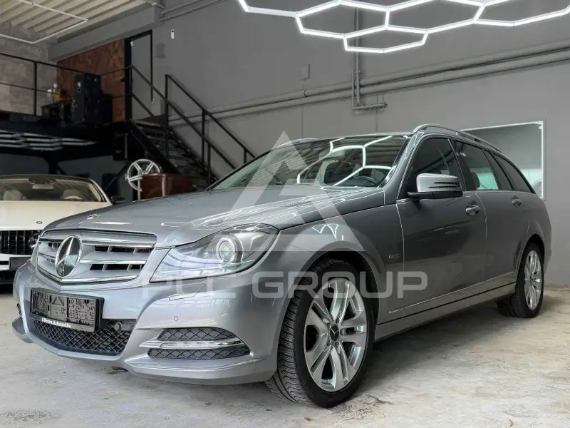 2011 Mercedes Benz C 200