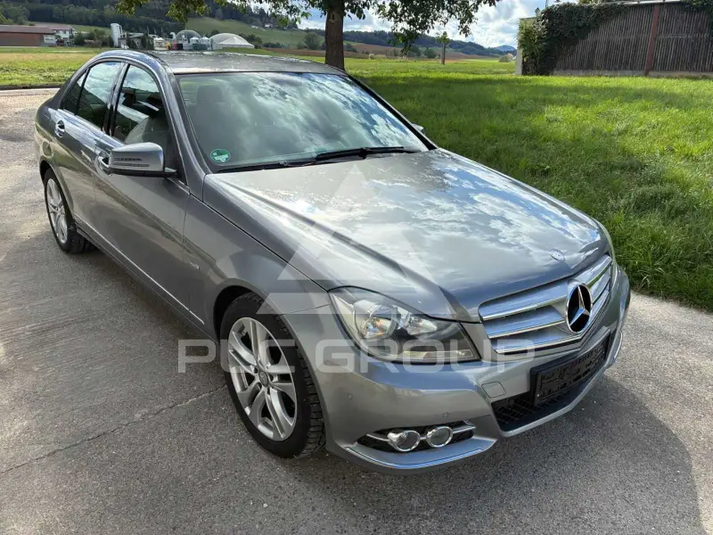 2011 Mercedes Benz C 200
