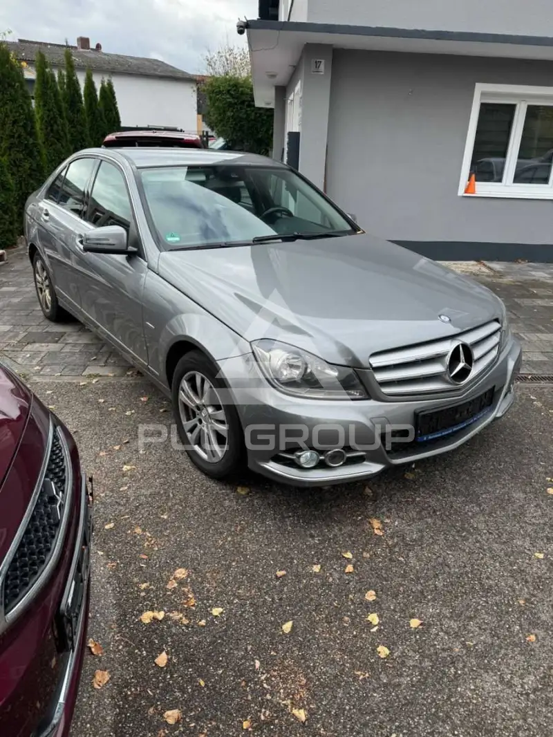 2011 Mercedes Benz C 200