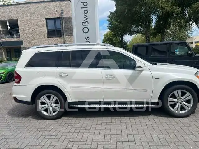 2011 Mercedes Benz GL 350