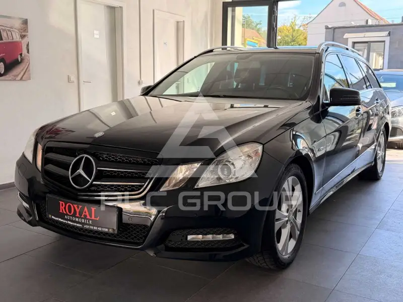 2011 Mercedes Benz E 220