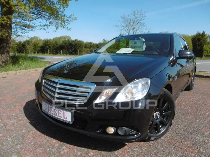 2011 Mercedes Benz E 220