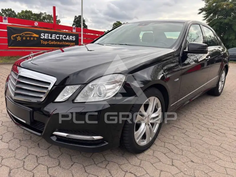 2011 Mercedes Benz E 220