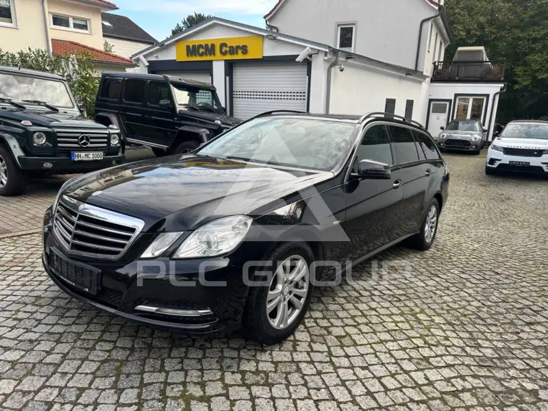 2011 Mercedes Benz E 220