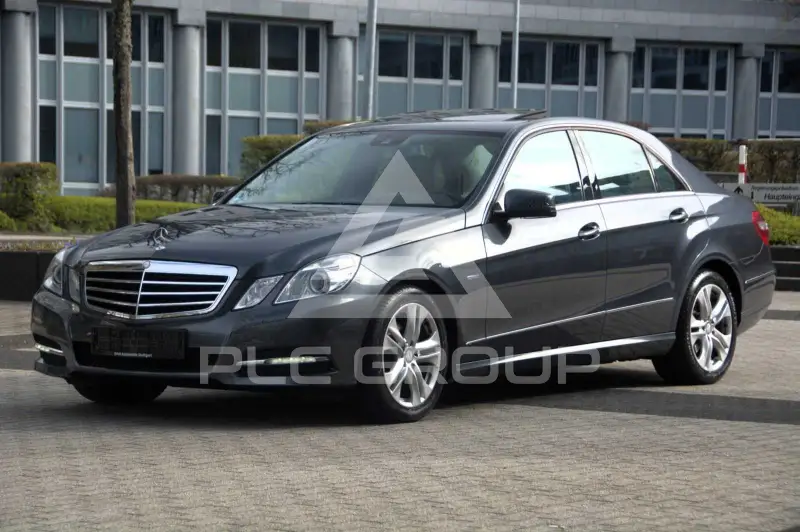 2011 Mercedes Benz E 220