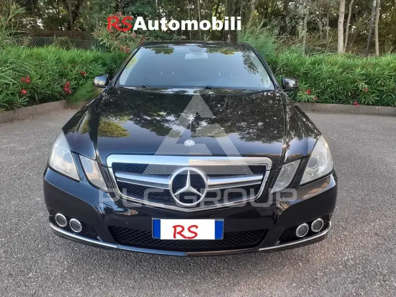 2011 Mercedes Benz E 220